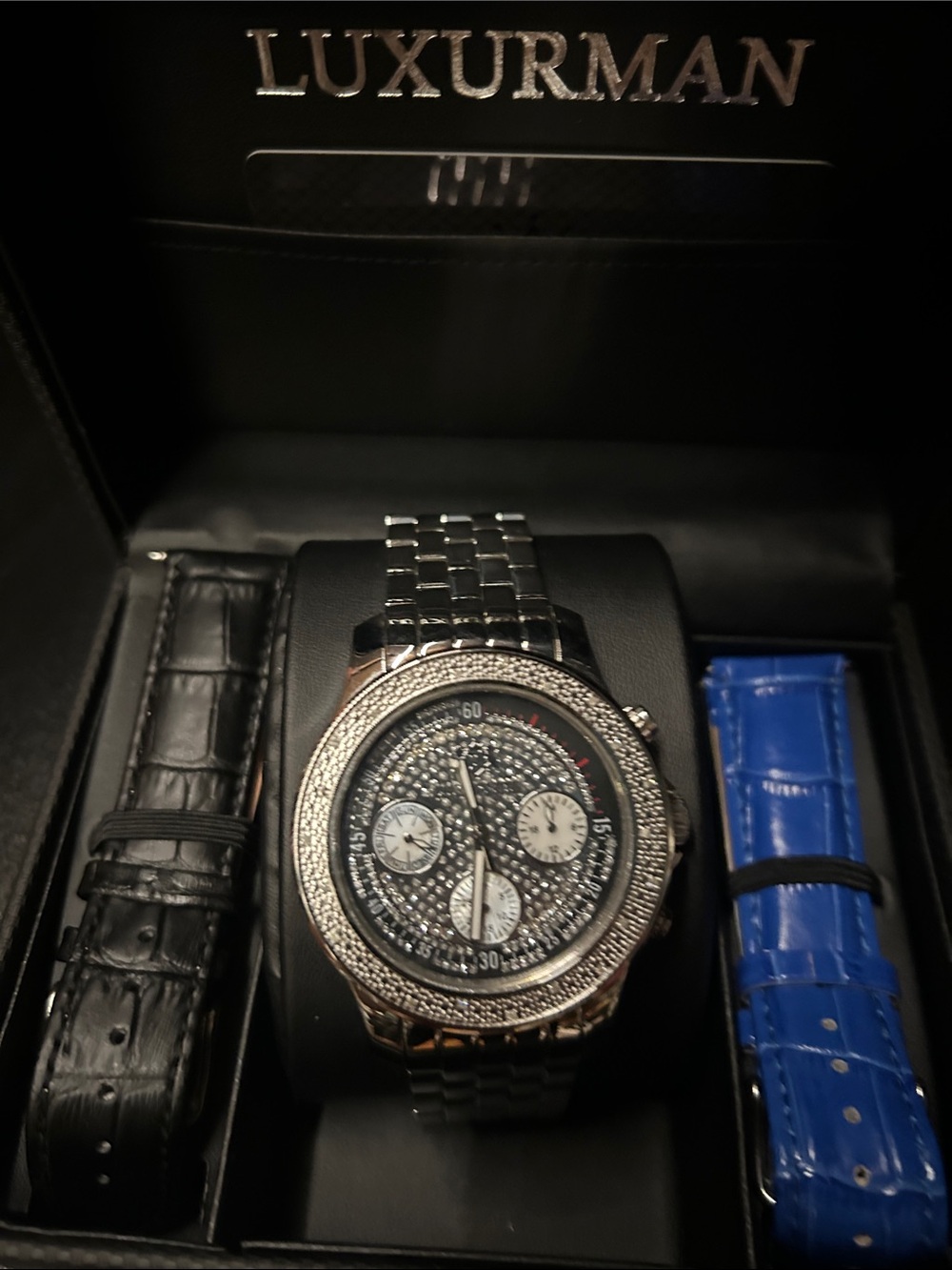 Luxurman Men's Black Crystal Dial Stainless Steel Chronograph Watch